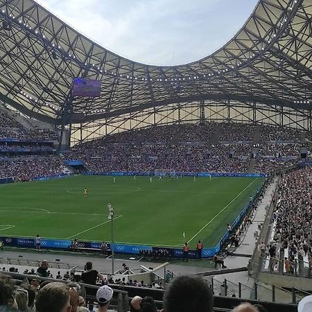 Hebergement 4 Pieces A Marseille Pres Du Velodrome Zewnętrze zdjęcie